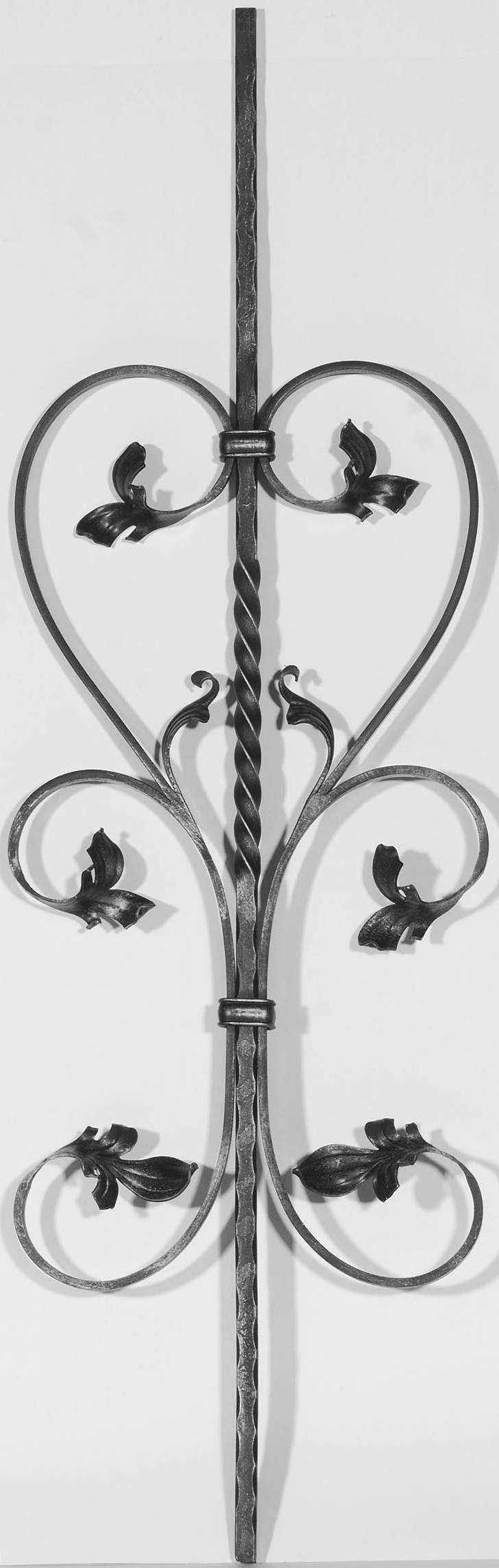 Zierstab 12x12mm, gehämmert, Barock, H: 900mm