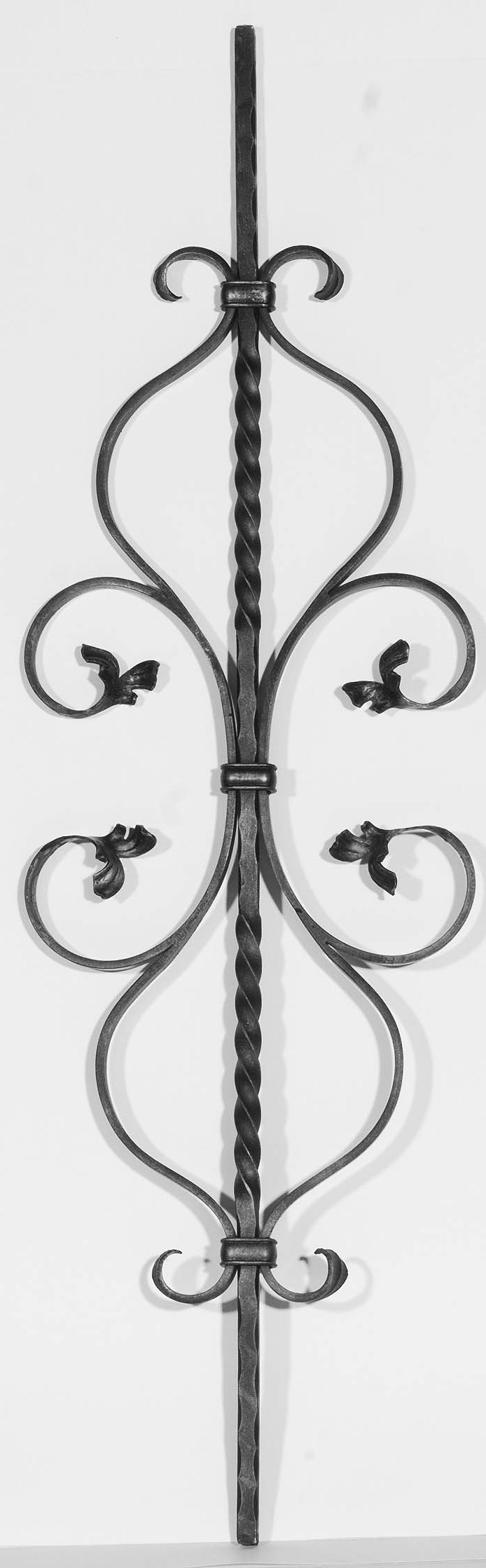 Zierstab 12x12mm, gehämmert, Barock, H: 900mm